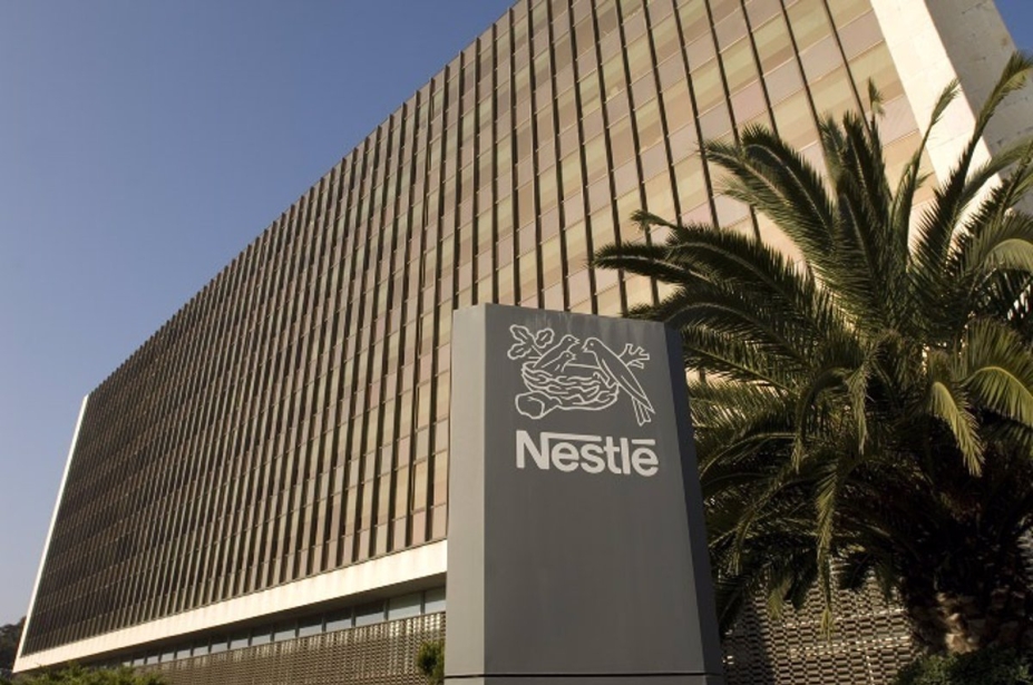 Nestlé repunta en 2023 con un crecimiento del 5,6% motivado por la subida de precios Nestlé repunta en 2023 con un crecimiento del 5,6% motivado por la subida de precios