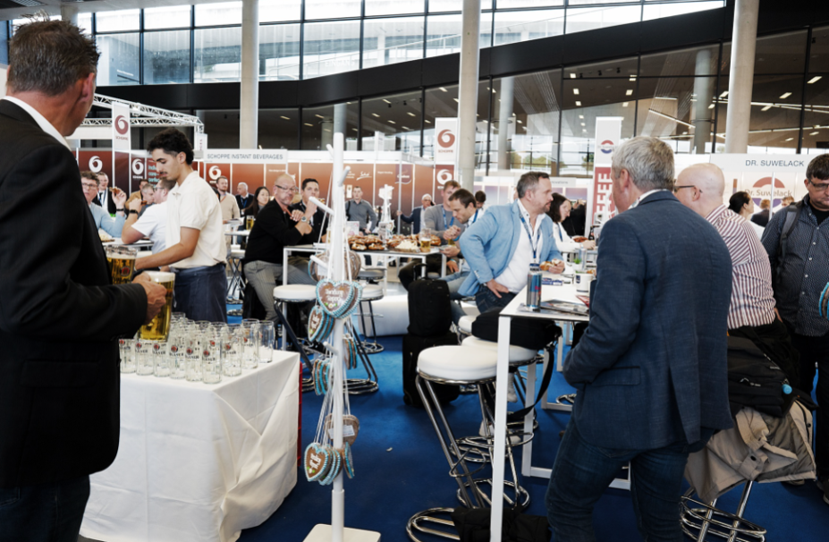 Ni.Si en Vendtra 2023: Innovación en vasos y paletinas para la distribución automática