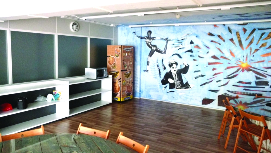 Fideos orientales, calentar en la máquina de vending y listo Fideos orientales, calentar en la máquina de vending y listo