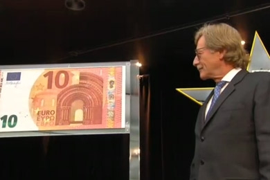Yves Mersch presenta el nuevo billete de 10 euros en la sede del BCE