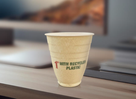 R-Hybrid, el primer vaso con PS reciclado para las máquinas expendedoras