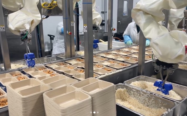 Restauración automática: la minuciosidad de robotización para coger un arándano y no aplastarlo Restauración automática: la minuciosidad de robotización para coger un arándano y no aplastarlo