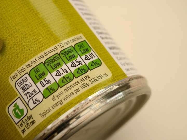 Restricciones a la venta automática de productos con alto contenido en grasa, sal y azúcar