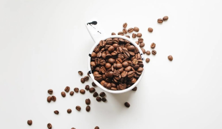 ¿Sabes identificar un café de tueste natural frente a un café torrefacto?