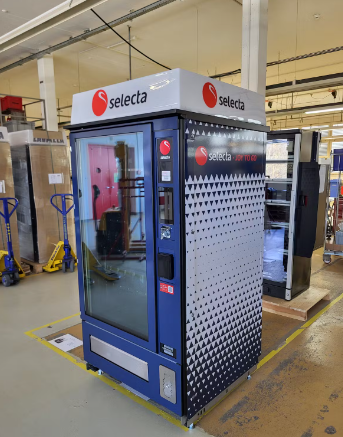 Selecta revoluciona su distribución automática en Suiza: Adiós al rojo, hola al azul Selecta revoluciona su distribución automática en Suiza: Adiós al rojo, hola al azul