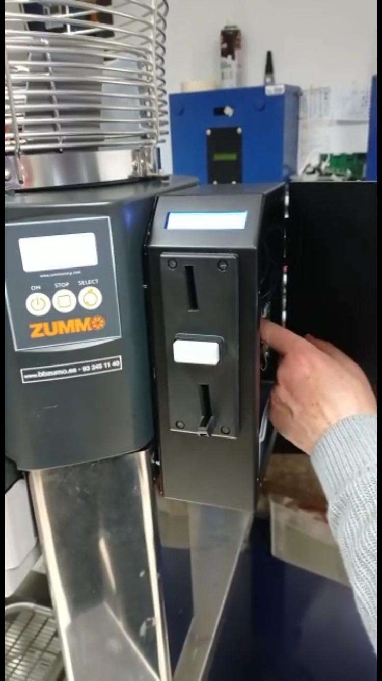 Sistemas de pago para configurar la máquina en negocios de autoservicio Sistemas de pago para configurar la máquina en negocios de autoservicio