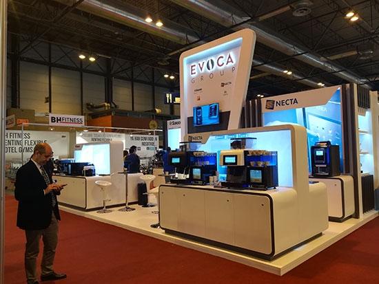 EVOCA sorprende en HIP en un stand lleno de interés e ilusión para los asistentes EVOCA sorprende en HIP en un stand lleno de interés e ilusión para los asistentes