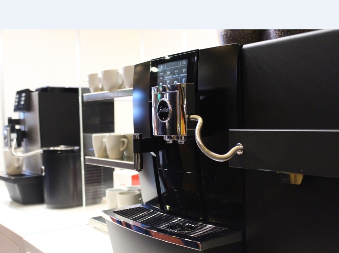 Las superautomáticas para el Office Coffee y Horeca arrasan con el mercado ibérico