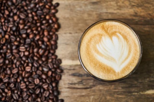 Más del 90% de los andaluces añaden leche a su café en el desayuno Más del 90% de los andaluces añaden leche a su café en el desayuno