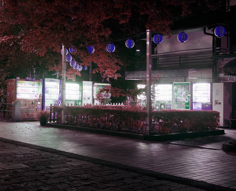 Las máquinas vending iluminan las noches de Japón