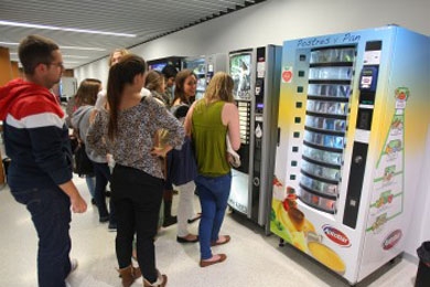 El vending sano confirma su aportación a la mejora de la alimentación en el trabajo El vending sano confirma su aportación a la mejora de la alimentación en el trabajo
