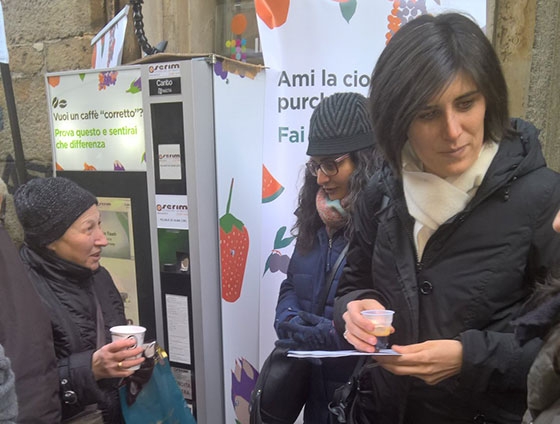El vending sostenible y solidario de Confida hace parada en Turín