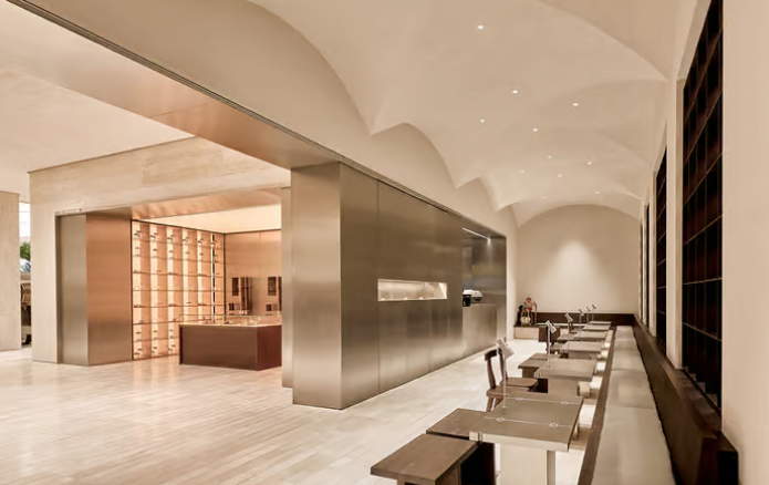 Zara fusiona moda y café en Dubái: El nuevo paradigma de la experiencia de compra Zara fusiona moda y café en Dubái: El nuevo paradigma de la experiencia de compra