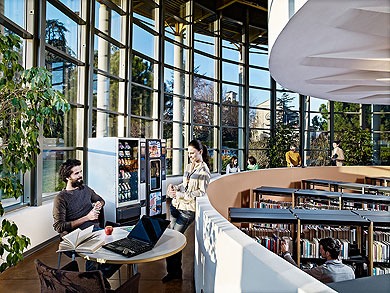 Imagen promocional de máquinas de la gama Necta