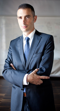 blackzi alfred cortes