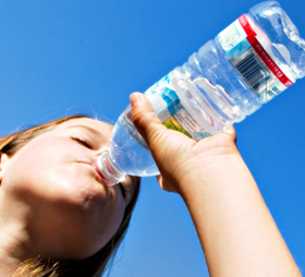 agua embotellada bottled water UE fuentes dispensadores vending expendedoras