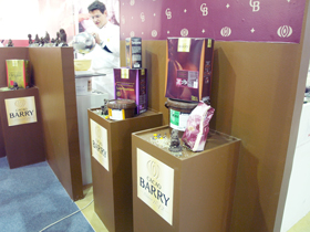 Barry Callebout se fusiona