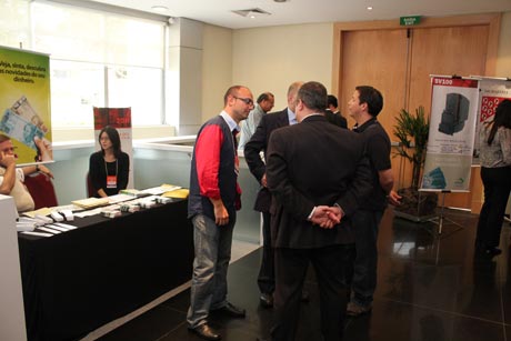 La feria reunión a muchos profesionales en un gran mercado expovending ocs sao paulo brasil primeras fotos