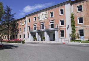 licitaciones madrid adjudicacion aragón instituto estudios fiscales