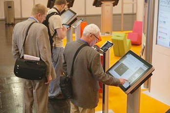 kioskos kiosk europe terminales autoservicio terminal iphone ipad