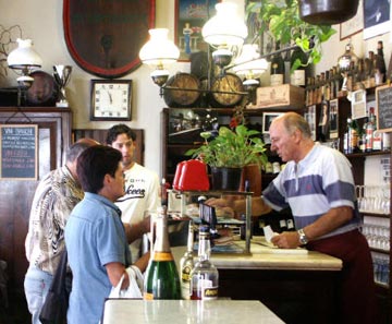 Los hosteleros siguen trabajando para mejorar sus servicios reflexiones hosteleria vizcaya