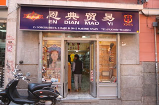 tiendas conveniencia tabaco bazares chinos