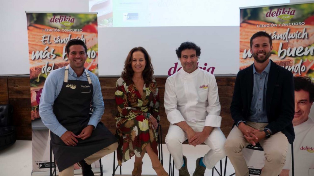 equipo Delikia y chef Pepe Rodríguez